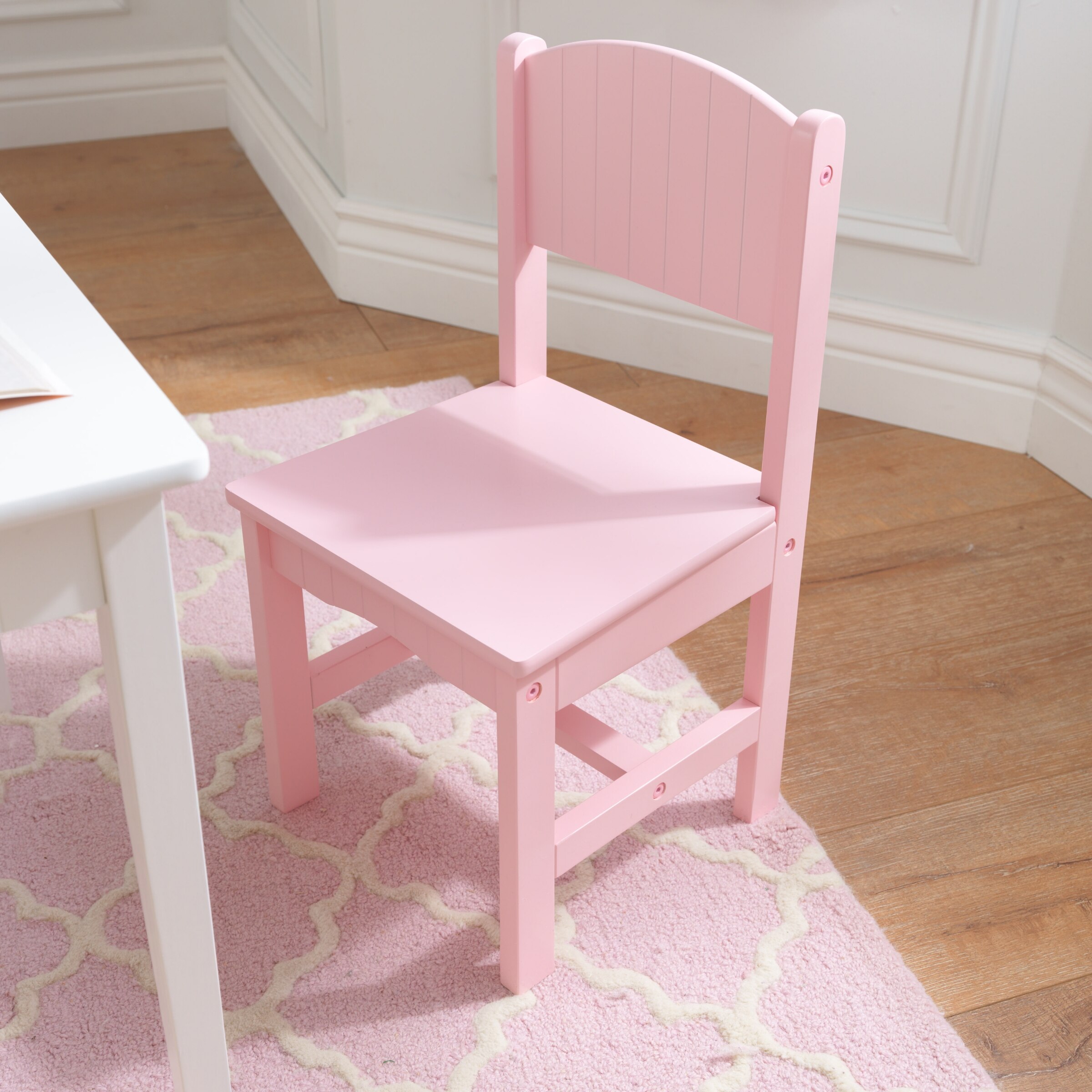 Kidkraft pastel clearance table and chairs