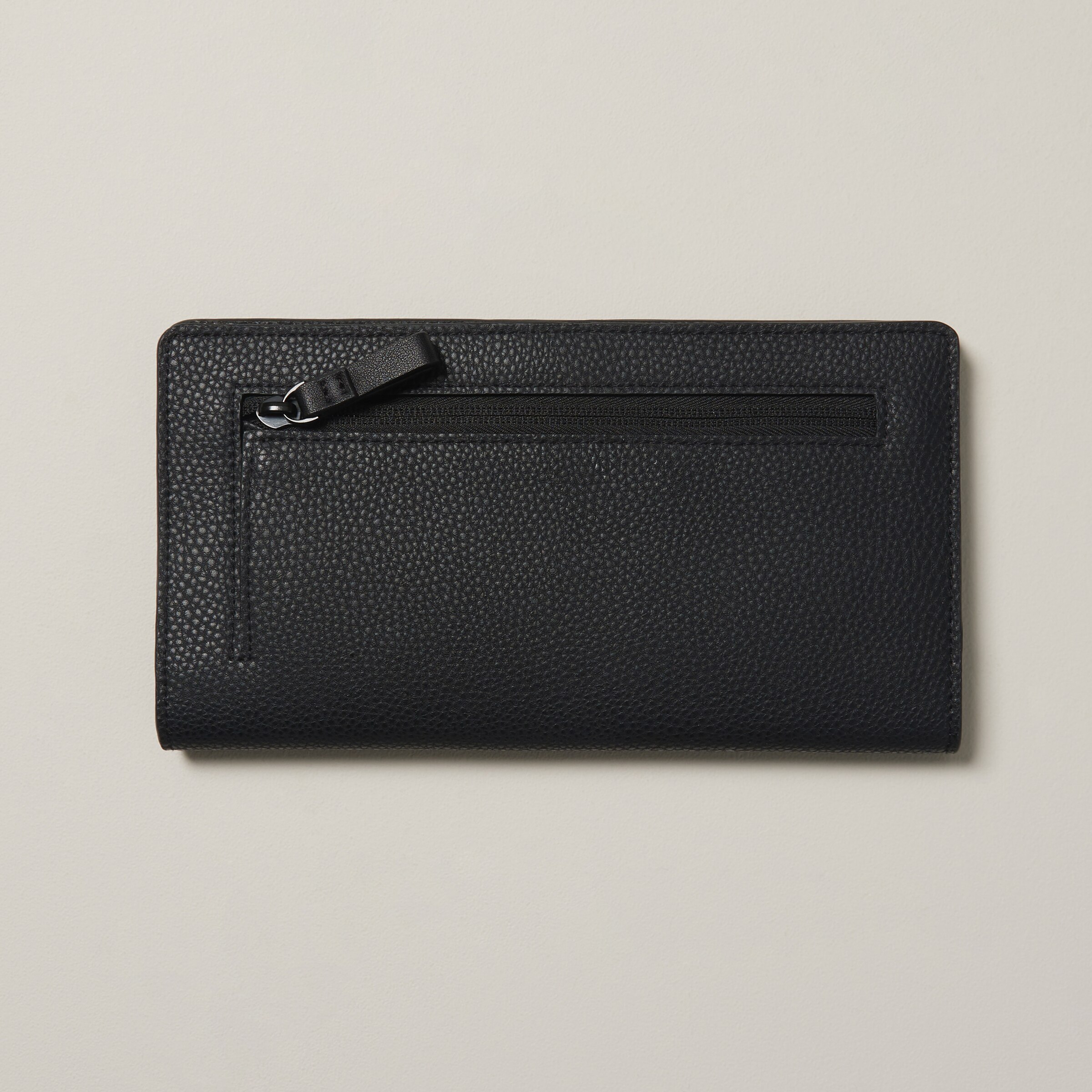Carta Avion Travel Wallet, Black Bramalea City Centre