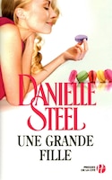 GRANDE FILLE -UNE