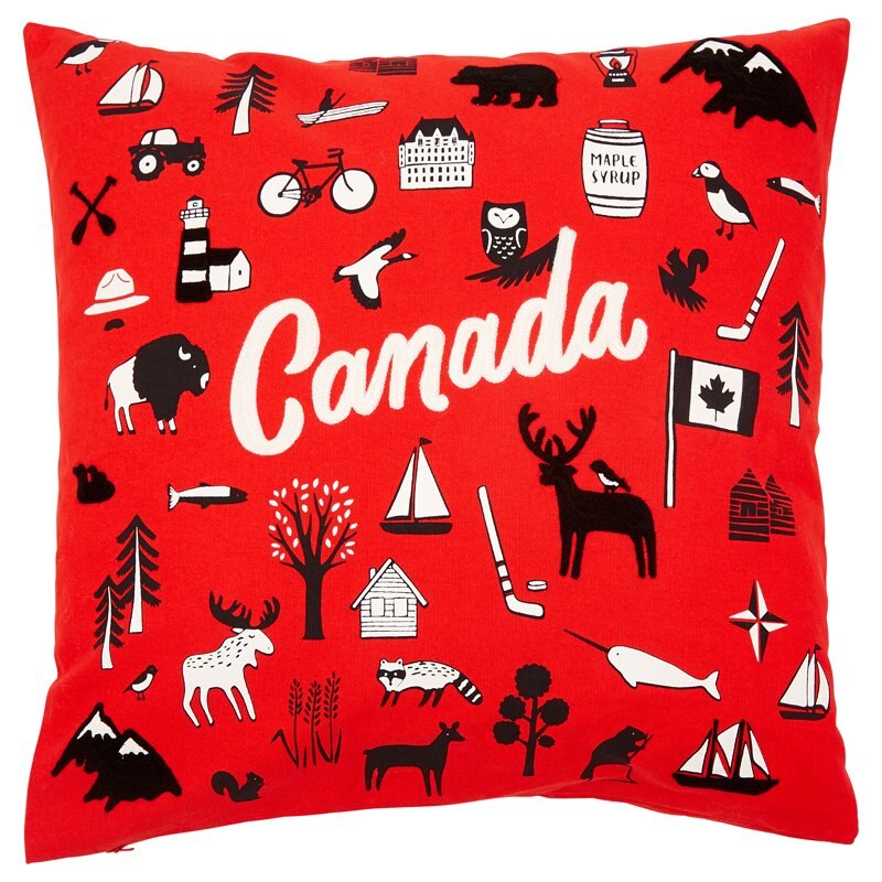 chapters throw pillows