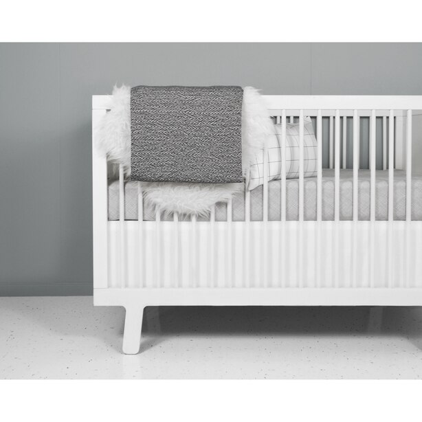 Jupe De Lit De Bebe Blanc De Olli Lime Articles Cadeau Www Chapters Indigo Ca