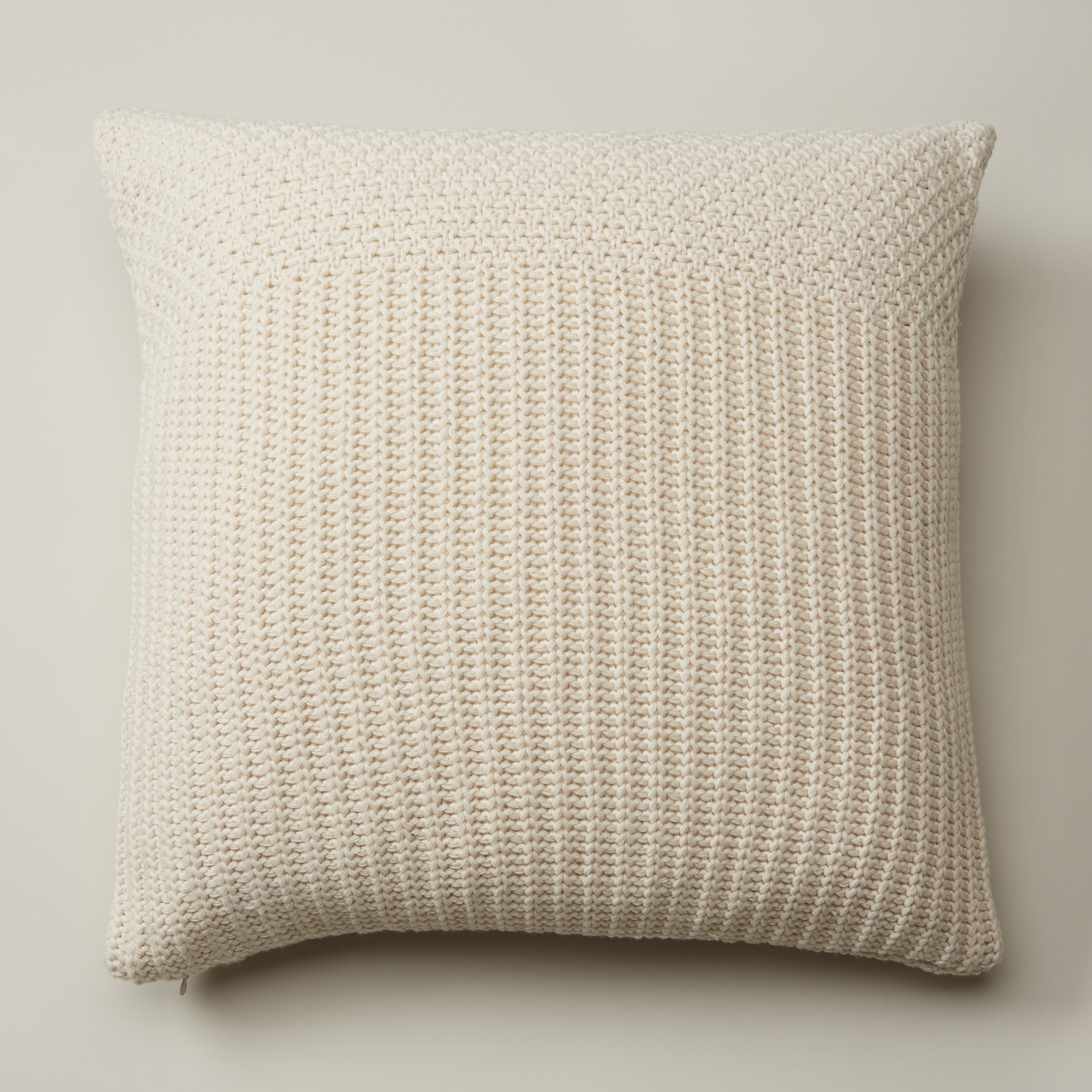 white knit pillow
