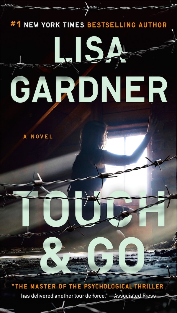 Touch & Go by Lisa Gardner, Paperback | Indigo Chapters