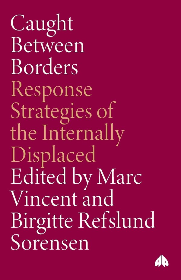 Caught between Borders by Marc Vincent, Paperback | Indigo Chapters