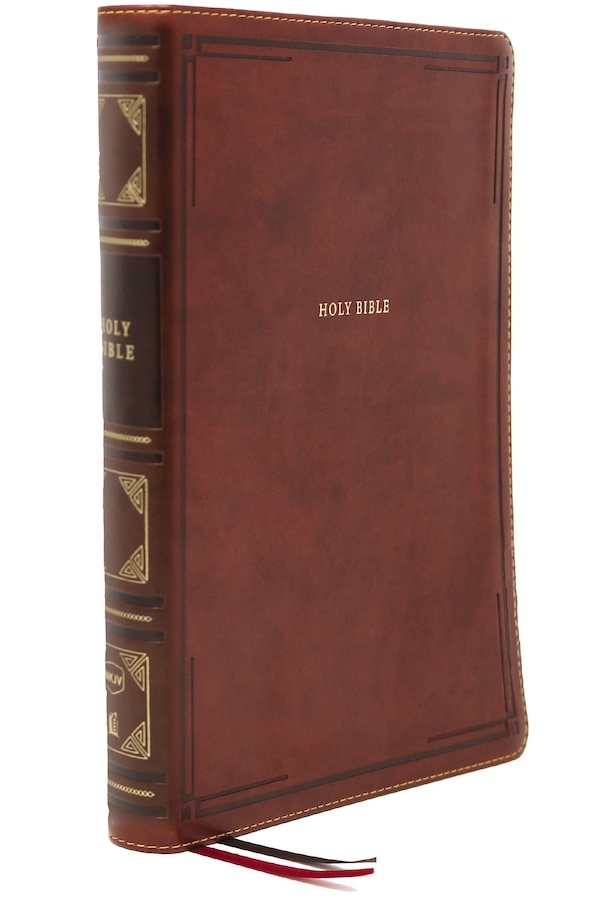 NKJV Holy Bible Giant Print Center-Column Reference Bible Brown Leathersoft 72 000+ Cross References Red Letter Comfort Print: New