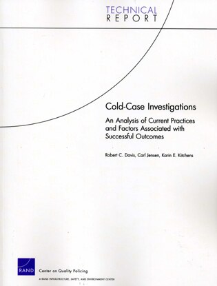 Cold Case Investigations by Robert C. Davis, Paperback | Indigo Chapters