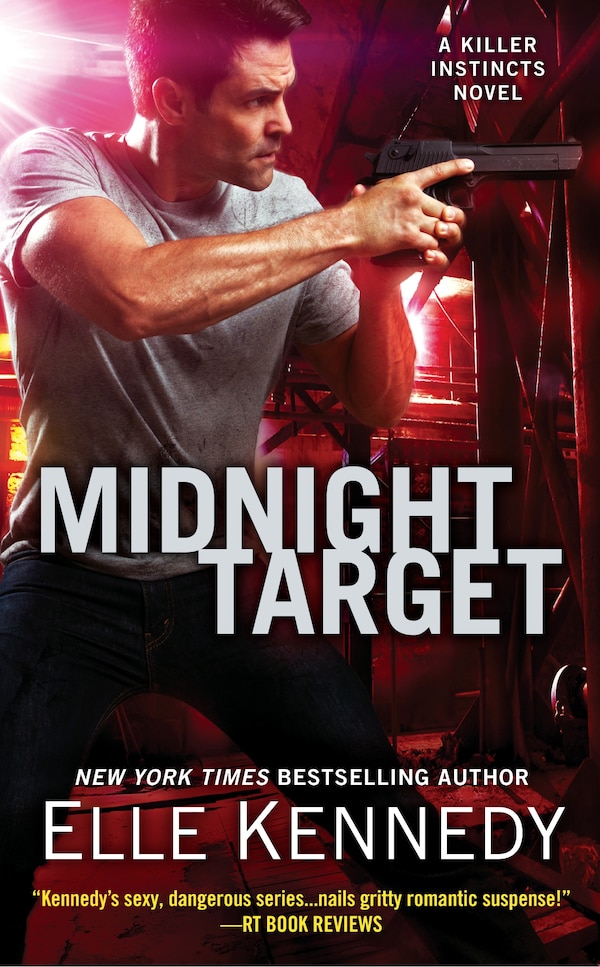 Midnight Target by Elle Kennedy, Mass Market Paperback | Indigo Chapters