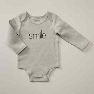 INDIGOBABY MONOCHROME BODYSUIT SMILE GREY 6-12 MONTHS