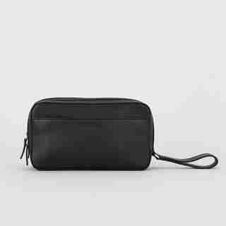 TIGER OF SWEDEN WES WASH BAG BLACK