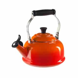Le Creuset Classic Whistling Kettle - Flame