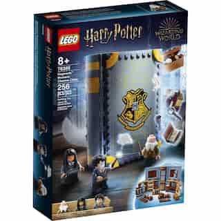 LEGO® Harry Potter™ Hogwarts™ Moment: Charms Class - 76385