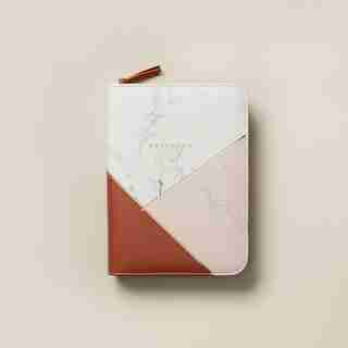 REFILLABLE ZIP JOURNAL GEO PINK COGNAC