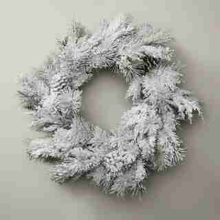 26” FLOCKED PINE WREATH