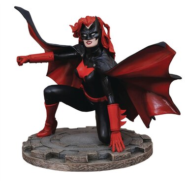 DC Gallery: Batwoman - PVC Statue