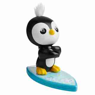 Fingerlings Baby Penguin Tux