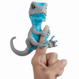 Untamed Lavasaurs - Dinosaur with Slime - Sledge (Blue Slime)