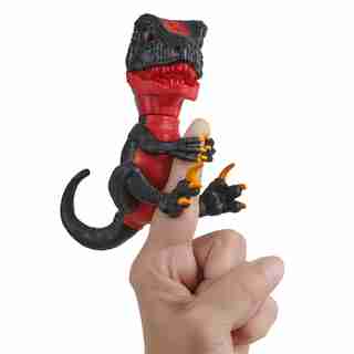 Untamed Lavasaurs - Dinosaur with Slime - Flame (Red Slime)