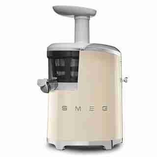 Smeg Slow Juicer – Cream