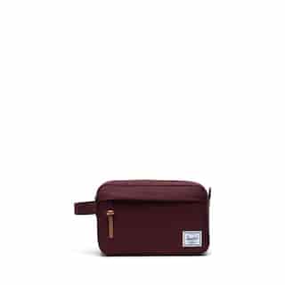 Herschel Chapter Travel Kit Plum