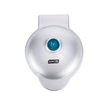DASH MINI WAFFLE MAKER - SILVER