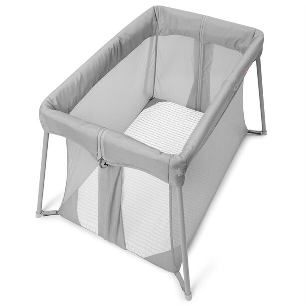 Skip Hop® Play-to-Night Expanding Travel Crib Grey Cloud