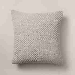 OUI WOVEN CHENILLE PILLOW COVER DOVE 18” X 18”