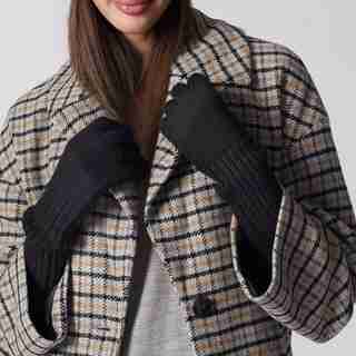 LOVE AND LORE RIBBED GLOVE BLACK