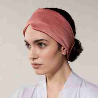 LOVE AND LORE PADDED SLEEP MASK DESERT SAND