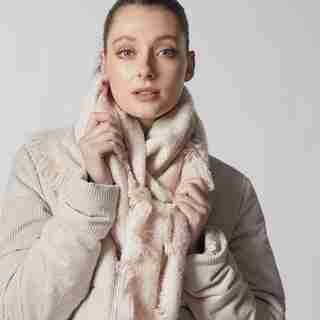 LOVE AND LORE BIAS OMBRE SCARF PINK