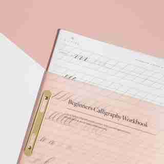 Cahier D'exercices de Calligraphie Moderne pour Débutants