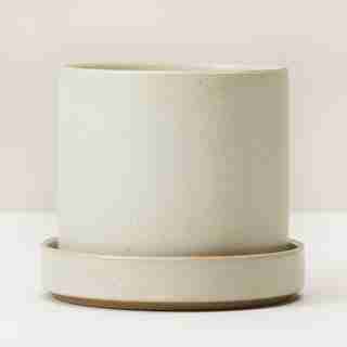 MEDIUM PLANTER WITH SAUCER IVORY