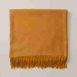 OUI HERRINGBONE SUPER-SOFT THROW BLANKET SOFT GOLD