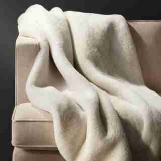 OUI FAUX-FUR THROW IVORY