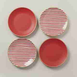 OUI RED DESSERT PLATES MIXED SET OF 4