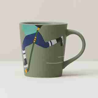 HIT THE ICE TAPERED MUG