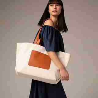 OVERSIZED CANVAS TOTE, NATURAL AND TAN