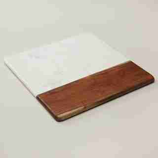 OUI MARBLE & ACACIA SQUARE BOARD