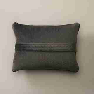 WELLNESS WEIGHTED TRAVEL PILLOW & THROW BLANKET