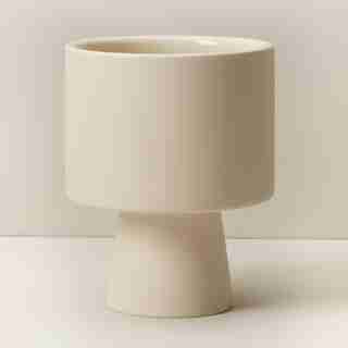OUI PEDESTAL PLANTER BISQUE MEDIUM