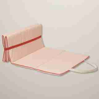 OUI FOLDABLE BEACH LOUNGER PEACHES
