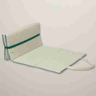 OUI FOLDABLE BEACH LOUNGER SPIRAL