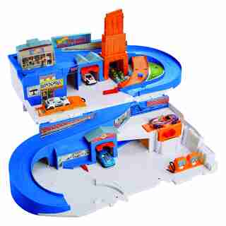 Hot Wheels Flying Customs Sto & Go Track Set