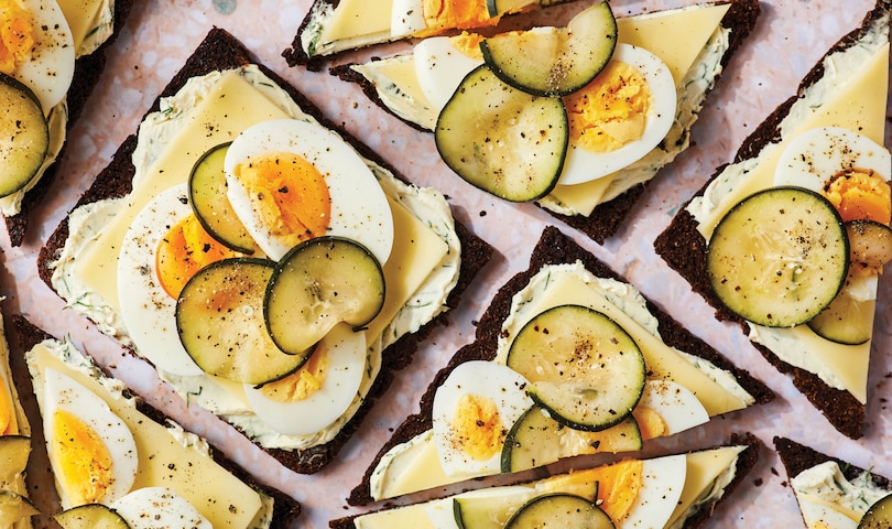 Sample content 4_A Hearty Book Of Veggie Sandwiches