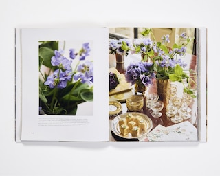 Sample content 2_Aerin Lauder: Living with Flowers
