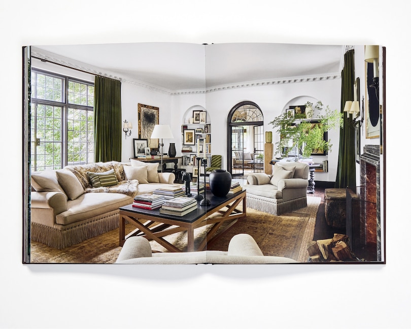 Sample content 2_Alfredo Paredes at Home