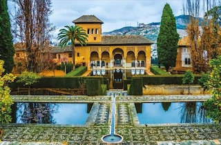 Sample content_Amazing Gardens