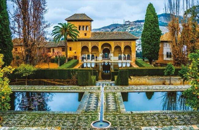 Sample content_Amazing Gardens