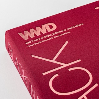 Sample content_Black in Fashion