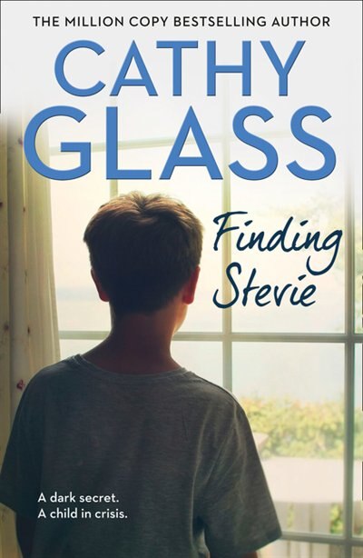 Couverture_Finding Stevie: A dark secret. A child in crisis.