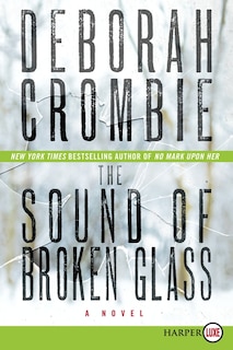 Couverture_The Sound of Broken Glass